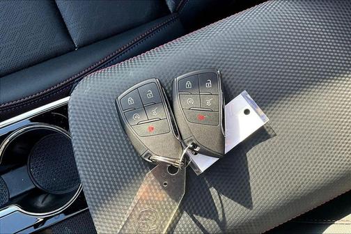 Mosaic Black Metallic 2026 Chevrolet Equinox RS