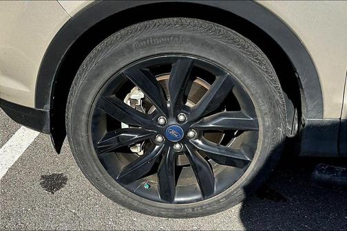 White Gold Metallic 2018 Ford Escape SEL