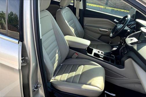 White Gold Metallic 2018 Ford Escape SEL