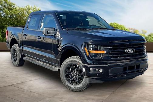 Agate Black Metallic 2026 Ford F-150 XLT