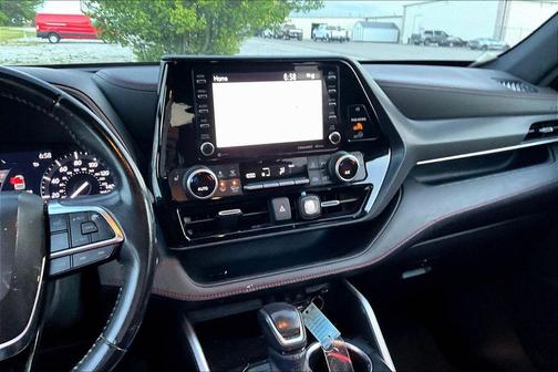 Blizzard Pearl 2021 Toyota Highlander XSE