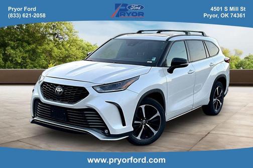 Blizzard Pearl 2021 Toyota Highlander XSE