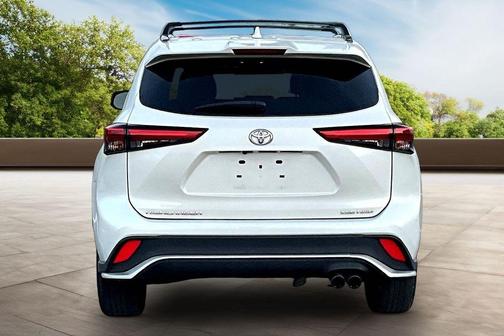 Blizzard Pearl 2021 Toyota Highlander XSE