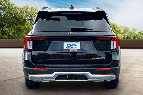 Agate Black Metallic 2026 Ford Explorer Tremor