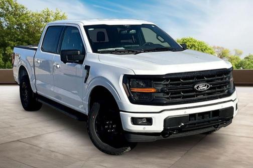 Oxford White 2025 Ford F-150 XLT