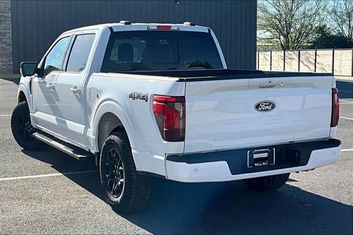 Oxford White 2025 Ford F-150 XLT