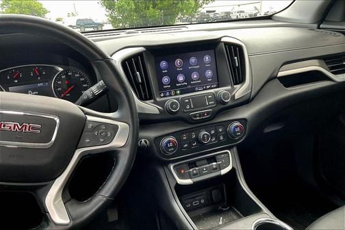 Ebony Twilight Metallic 2024 GMC Terrain SLT