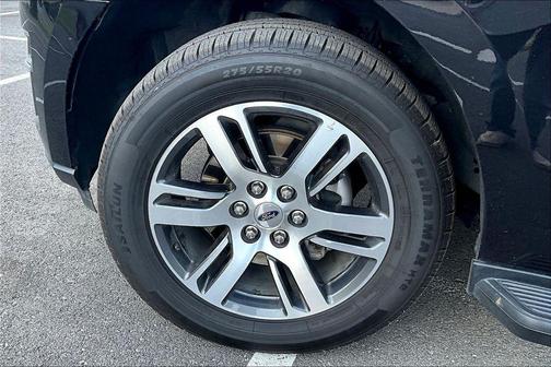 Black Metallic 2024 Ford Expedition Limited