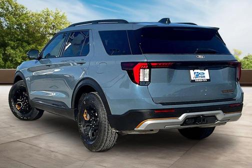 Vapor Blue Metallic 2027 Ford Explorer