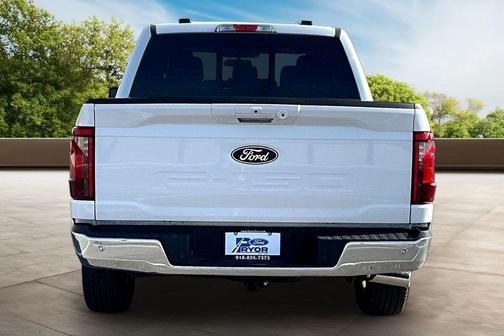 Oxford White 2025 Ford F-150 XLT