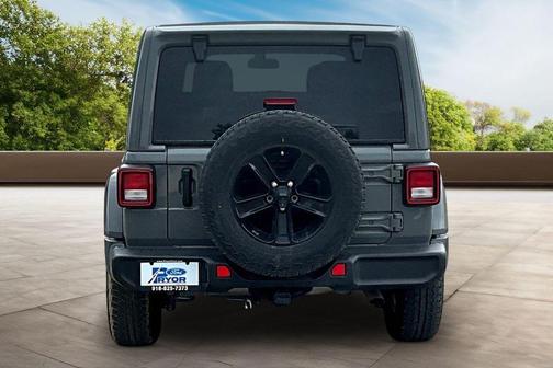 Sting Gray Clearcoat 2021 Jeep Wrangler Unlimited Sahara Altitude