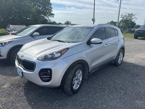 Sparkling Silver 2018 Kia Sportage LX