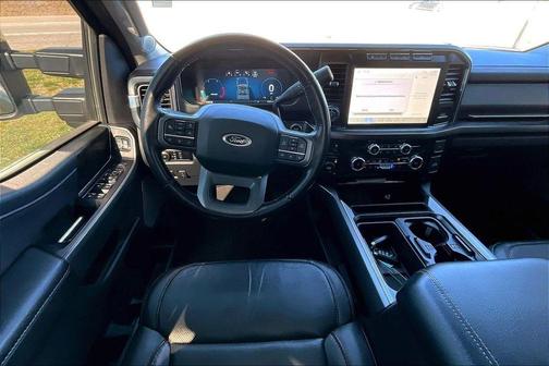 2023 Ford F-450 Lariat