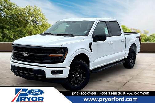 Oxford White 2025 Ford F-150 XLT