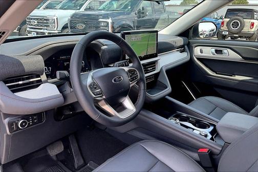 Vapor Blue Metallic 2026 Ford Explorer Active