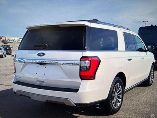 White Platinum Clearcoat Metallic 2018 Ford Expedition Max Limited