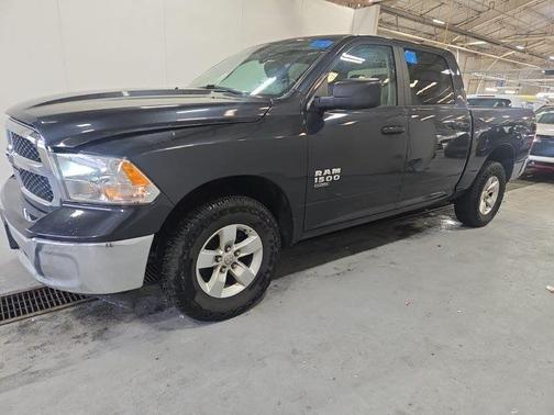 2021 RAM 1500 Classic SLT