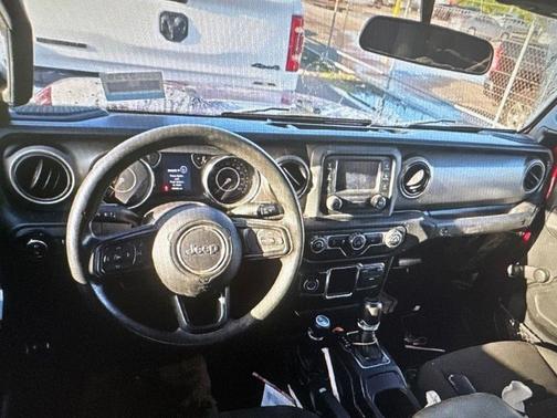 Snazzberry Pearlcoat 2021 Jeep Gladiator Sport