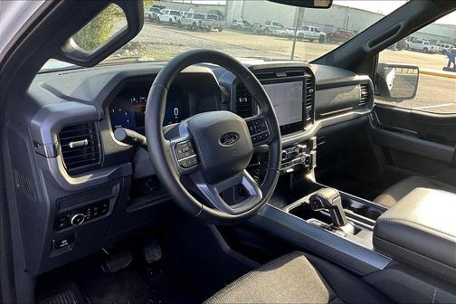 Oxford White 2025 Ford F-150 XLT