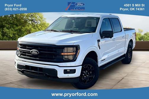 Oxford White 2025 Ford F-150 XLT