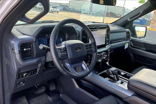 Oxford White 2025 Ford F-150 XLT
