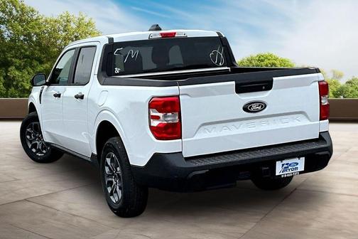 Oxford White 2026 Ford Maverick XLT