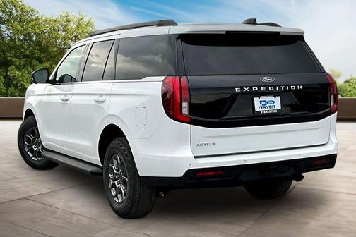 Oxford White 2026 Ford Expedition Active