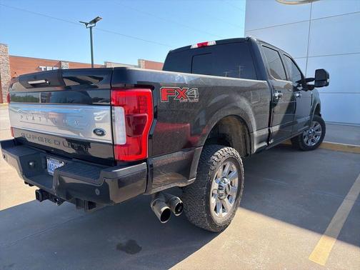Black Metallic 2019 Ford F-250 Platinum