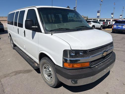 2016 Chevrolet Express 3500 LT