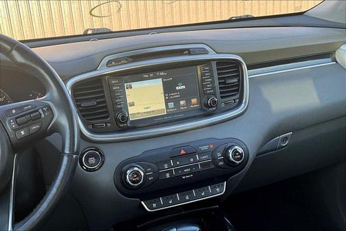 Remington Red Metallic 2017 Kia Sorento SX