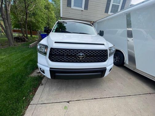 Super White 2021 Toyota Tundra SR5