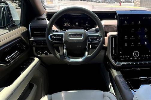 White Frost Tri-Coat 2025 GMC Yukon XL Denali