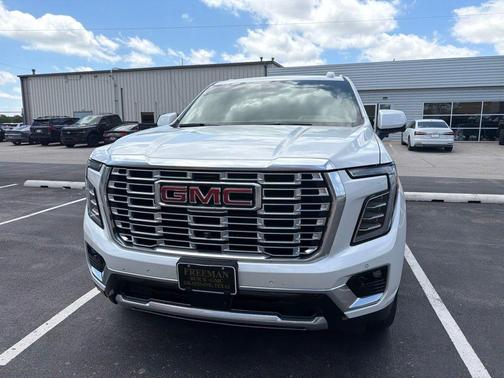 White Frost Tri-Coat 2025 GMC Yukon XL Denali