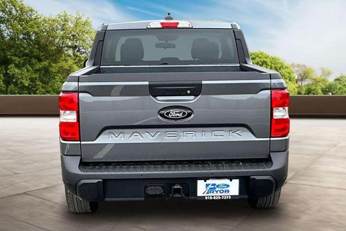 Carbonized Gray Metallic 2026 Ford Maverick XL