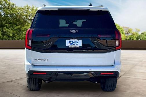 Oxford White 2026 Ford Expedition Platinum