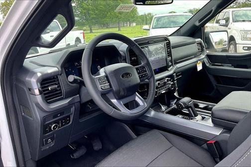 Oxford White 2026 Ford F-150 XLT