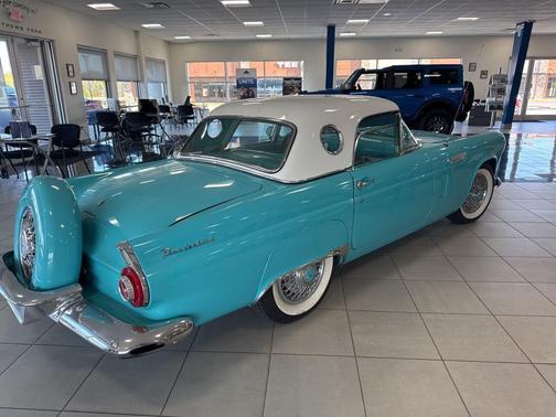 1956 Ford Thunderbird