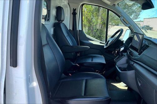 Oxford White 2025 Ford Transit-250 Base