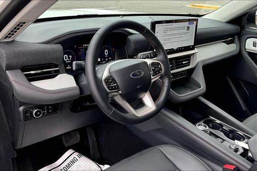 Star White 2026 Ford Explorer Active