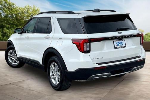 Star White 2026 Ford Explorer Active