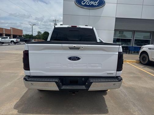 Oxford White 2023 Ford F-150 XLT