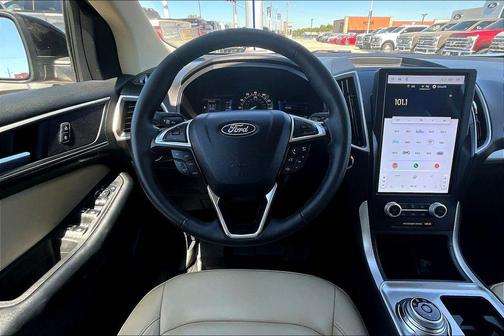 Black Metallic 2024 Ford Edge SEL