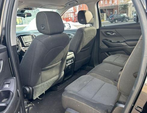 2018 Chevrolet Traverse LS