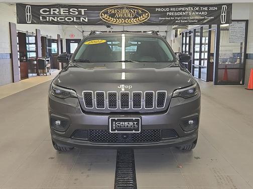 2022 Jeep Cherokee Latitude Lux