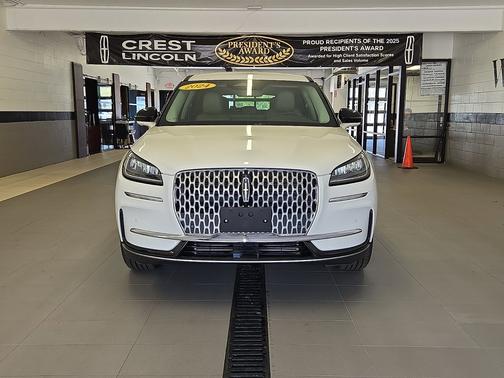 Ceramic Pearl Metallic Tri-Coat 2024 Lincoln Corsair Premiere AWD