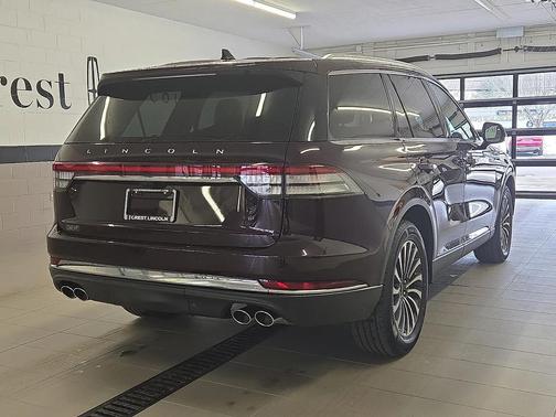 2023 Lincoln Aviator Standard AWD