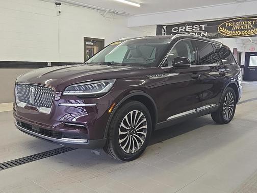 2023 Lincoln Aviator Standard AWD