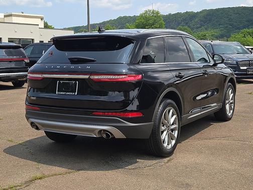 Infinite Black Metallic Clearcoat 2022 Lincoln Corsair Standard AWD