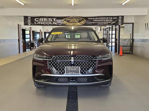 Diamond Red Metallic Clearcoat 2024 Lincoln Nautilus Premiere AWD