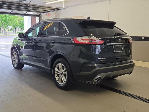 Baltic Sea Green Metallic 2019 Ford Edge SEL AWD